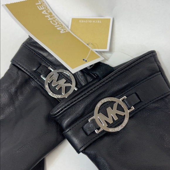 Michael Kors black 
Genuine Leather with Logo Gloves with Touch Tips S - Picture 2 of 10